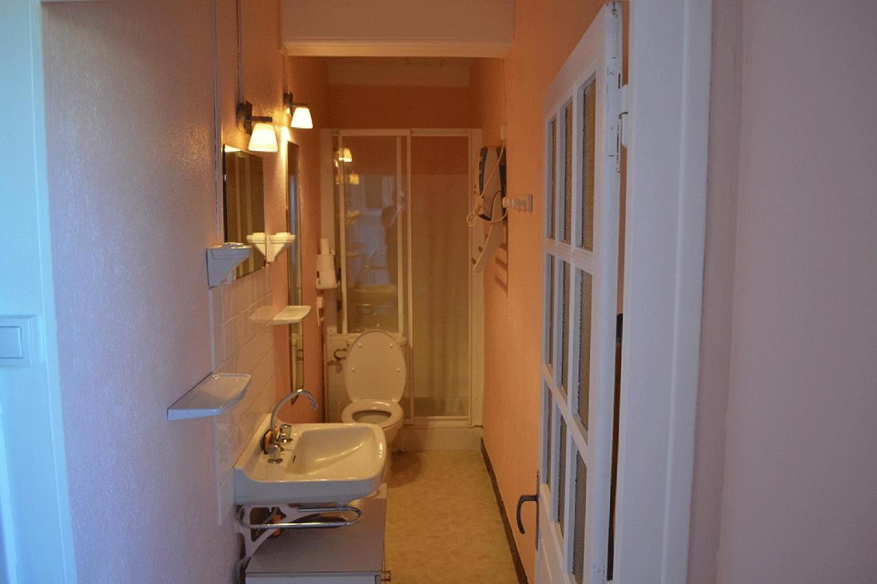 La Follye Mancey Bed & Breakfast Exterior foto